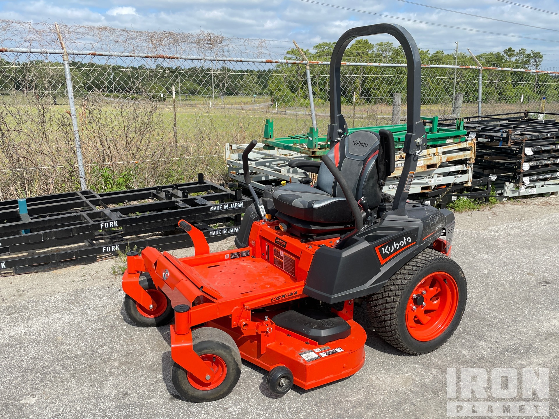 2025 Kubota Z242KW-48 Zero-Turn Lawn Mower in LECANTO, Florida