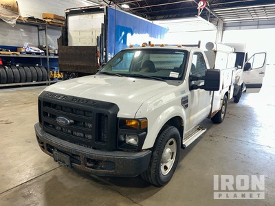 2008 Ford F-350 XL 4x2 Utility Truck