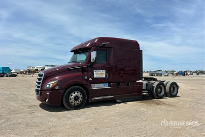 2021 Freightliner Cascadia 126 6x4 T/A Sleeper Truck Tractor