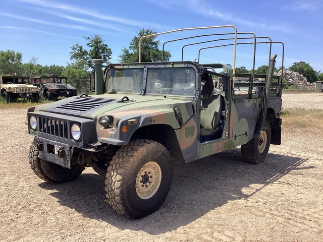 2006 AM General M1152 HMMWV 2 Door Soft Top w/Truck Body