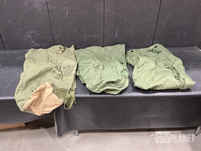 (100) Duffel Bags