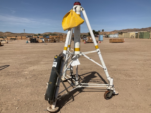 Hydraulic Tripod Jack