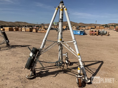 Columbus Hydraulic Tripod Jack