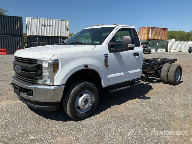 2019 Ford F-350 4x4 Cab and Chassis