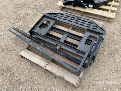 2026 GIYI GY-DHC 60 in Manual Skid Steer Forks (Unused)