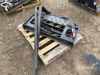 2026 GIYI GY-SF60 60 in Skid Steer Forks (Unused)