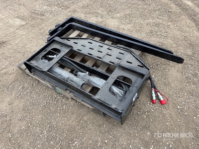 2026 GIYI GY-SF60 60 in Skid Steer Forks (Unused)
