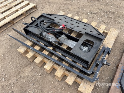 2026 GIYI GY-SF60 60 in Skid Steer Forks (Unused)