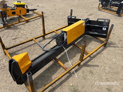 2026 GIYI GY-HLS82 25 in Skid Steer Log Splitter (Unused)