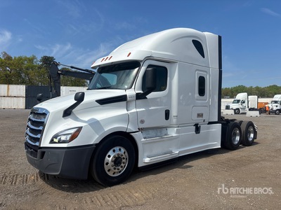 2019 Freightliner Cascadia 126 6x4 T/A Sleeper Truck Tractor