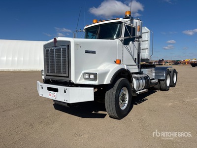 2016 Kenworth T800 6x4 3-Achs Sattelzugmaschine