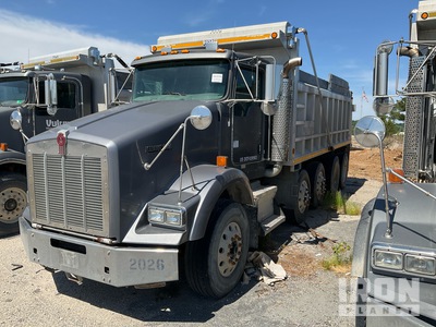 2007 Kenworth T800 10x4 Quad/A Dump Truck
