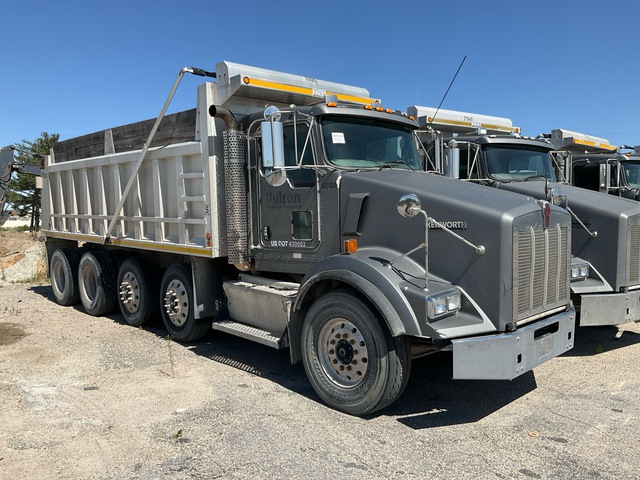 2008 Kenworth T800 10x4 Quad/A Dump Truck