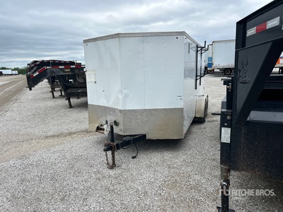 2019 Commander COMEV716TA 16 ft T/A Enclosed Trailer