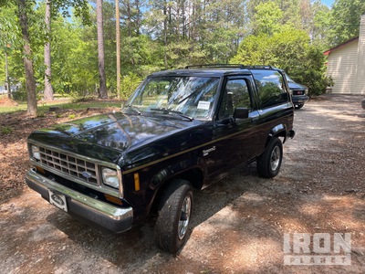 1988 Ford Bronco 2 ILL XLT 4WD SUV