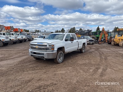 2016 Chevrolet Silverado 2500 HD 4x4 Crew Cab Pickup