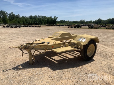 2011 Utility Tool & Body M200A1 S/A Trailer Chassis