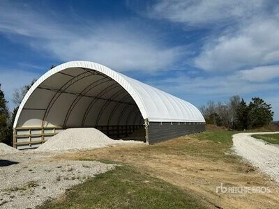 Silver Stream 38 ft x 100 ft Double Truss Frame and Cover Kit مبنى التخزين  (Unused)