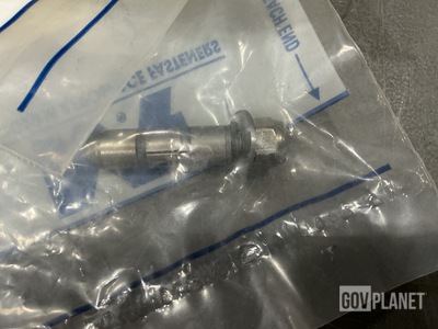 (16) Sight Linkage Bolts