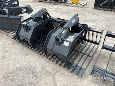 Stout HD82-3 82 in Rock Cazo con garfio para minicargadora (Unused)