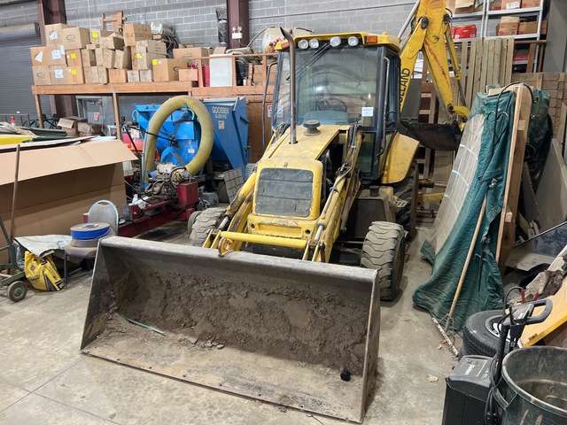 2002 New Holland LB75B-699300700 4x4 Backhoe Loader 2002 New Holland LB75B-699300700 4x4 Backhoe Loader