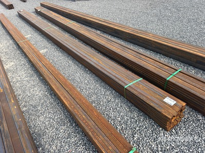 Quantity of 2025 Kit Containers 1 in x 2 in Rectangle Tubing معدات بناء متنوعة