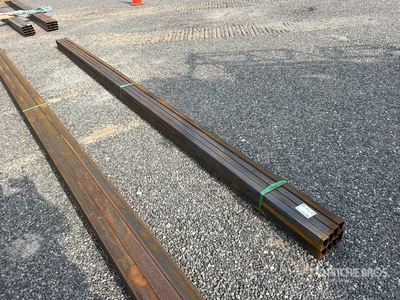 Quantity of (8) 2025 Kit Containers 2 in x 3 in Rectangle Tubing معدات بناء متنوعة