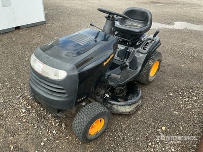 Poulan PP175G42 4x2 Ride-On Rasenmäher