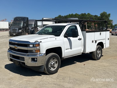 2015 Chevrolet Silverado 2500HD 4x2 Camion utilitaire