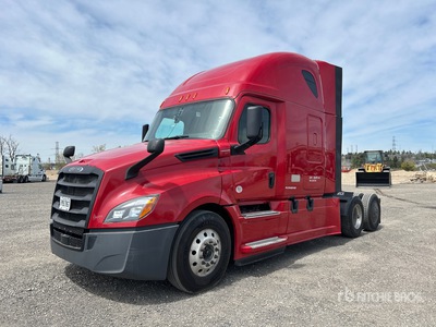 2020 Freightliner Cascadia 126 6x4 T/A Sleeper Truck Tractor