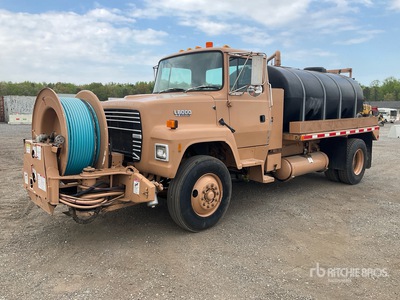 1994 Ford LN8000 Sewer Cleaner Truck