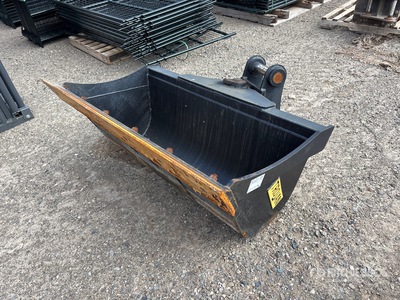 Trojan 12T-65 60 in Q/C Hydraulic Tilting Baggerlöffel - Fits 12 Ton