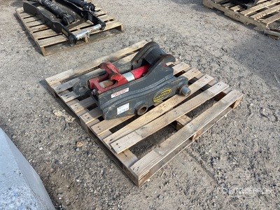 2023 Strickland Excavator Coupler