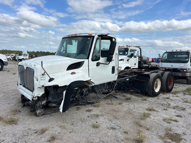 2008 International 7600 SFA 6x4 Cab and Chassis (Inoperable)