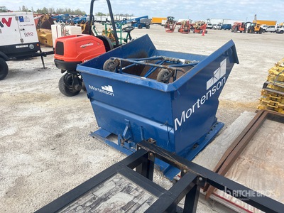 5 ft Self-Dumping Hopper