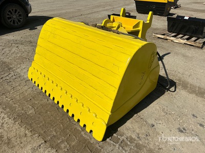WBM 66 in 25 cyd Q/C Hydraulic Tilting Hydraulic Twist Excavator Bucket - Fits 200 Series