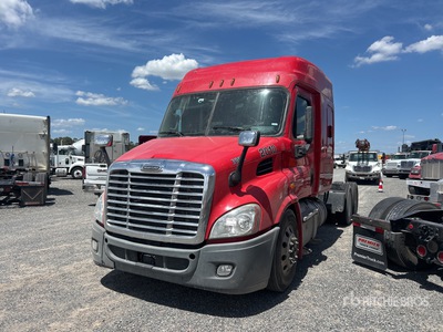 2019 Freightliner Cascadia 113 6x4 Sleeper Truck Tractor (Inoperable)