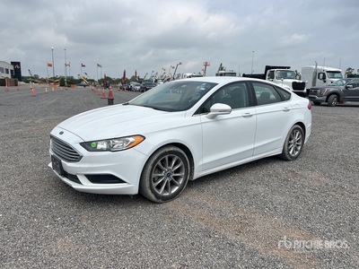 2017 Ford Fusion SE Automobile