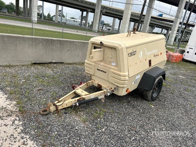 2009 Ingersoll Rand XP185WJD-R 185 cfm Mobile Luftkompressor
