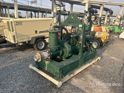 2007 Pioneer Pump PP66S12 Skid-Mounted Bomba de agua (Inoperable)