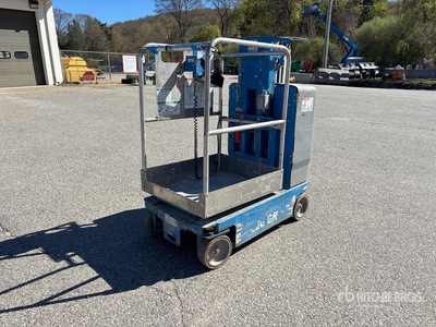 2017 Genie GR-12 Vertical Mast Lift