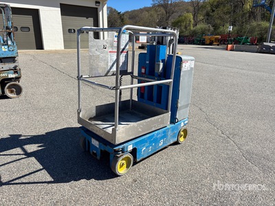 2017 Genie GR-12 Vertical Mast Lift