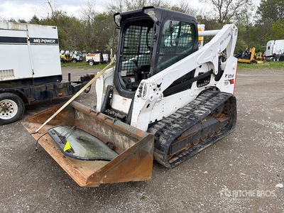2021 Bobcat T740 を見 Compact Track Loader (Inoperable)