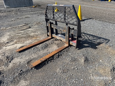 2022 Paladin 45 in 42 Skid Steer Forks