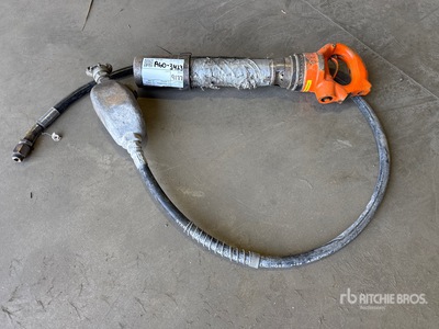 2024 APT M133CN Rivet Buster