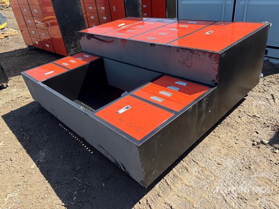 2025 77 in 18-Drawer Workbench