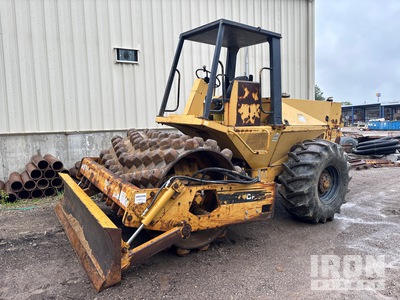 Cat CP-553 Padfoot Drum Compactor
