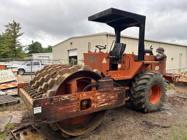 1993 Hamm 2410SSD Padfoot Drum Compactor