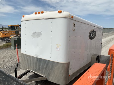 2007 Interstate 14 ft S/A Enclosed Trailer