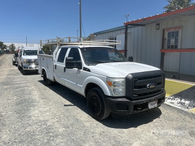 2012 Ford F-350 4x2 Crew Cab Pickup